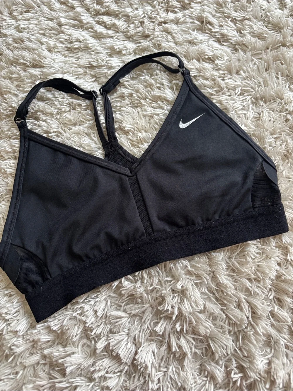 Nike Women's Dual-Pack Strappy Sports Bras in White & Black XS